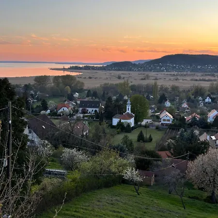 Izabella Дом отдыха Бадачоньтёрдемиц
